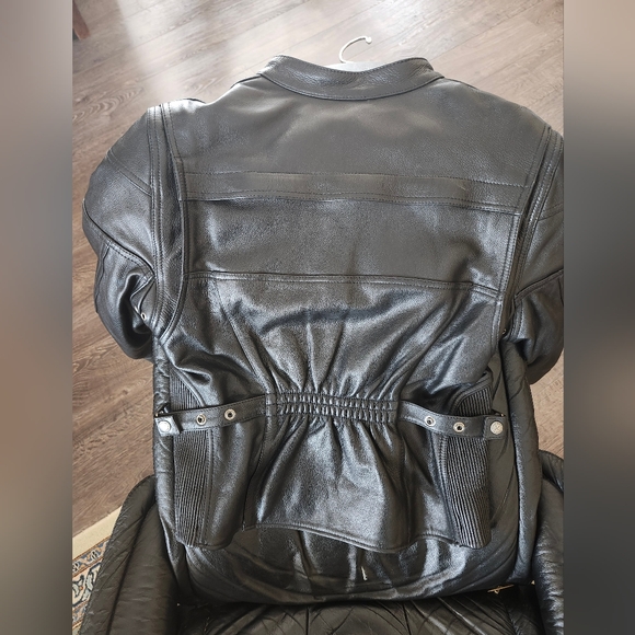 XPERT PERFORMANCE Woman's Leather motorcycle jacket - Picture 2 of 3